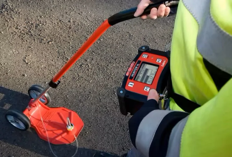 Ricerca perdite d'acqua a Roma con gas tracciante